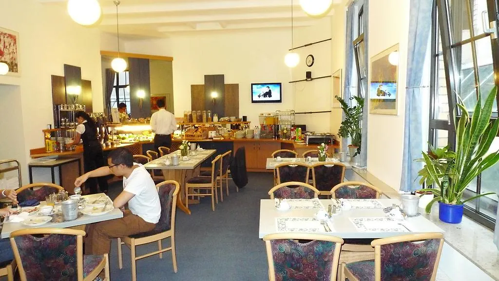 Opera Hotel Koeln 3*, Cologne Germany