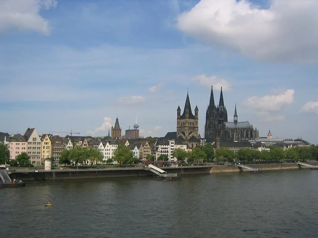 Opera Hotel Koeln